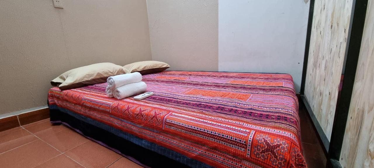 Rainbow House Ha Giang Hostel Exterior photo